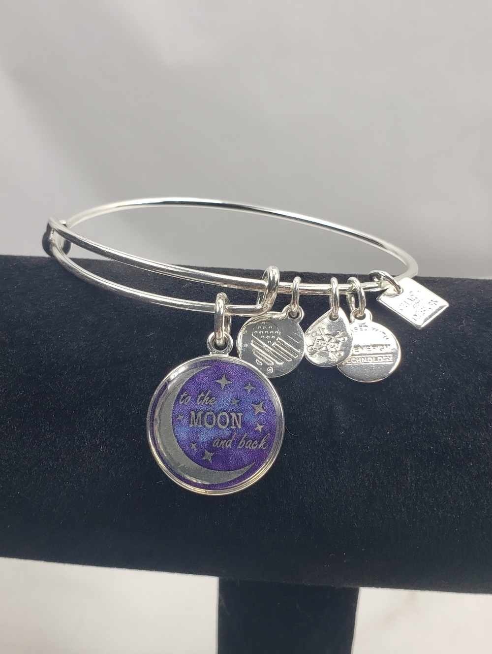 Alex and Ani🌛🌜🌛🌜to the Moon and back Bracelet